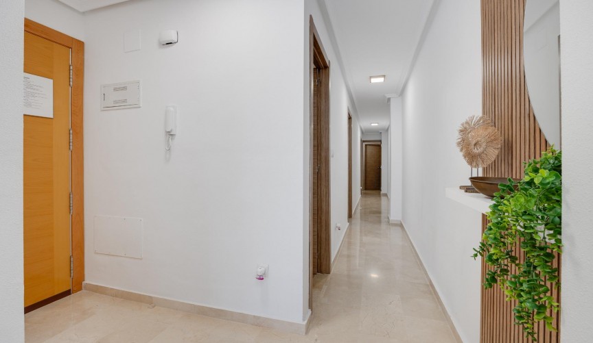 Återförsäljning - Apartment -
Torrevieja - Playa del Cura