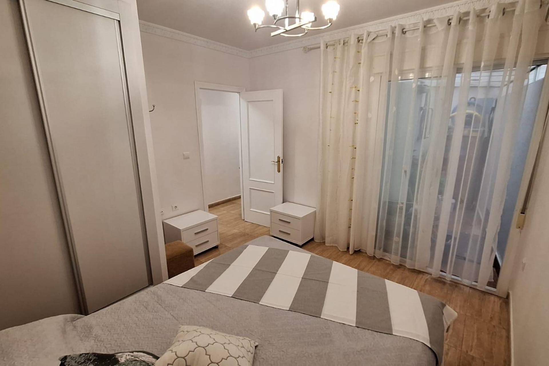 Återförsäljning - Apartment -
Torrevieja - Playa del Cura