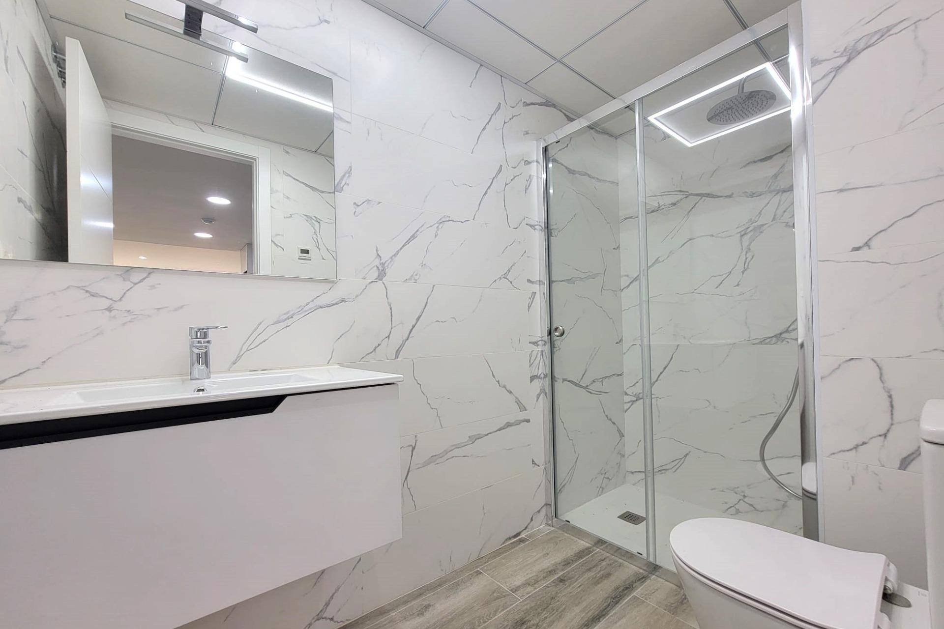 Återförsäljning - Apartment -
Torrevieja - Playa del Cura