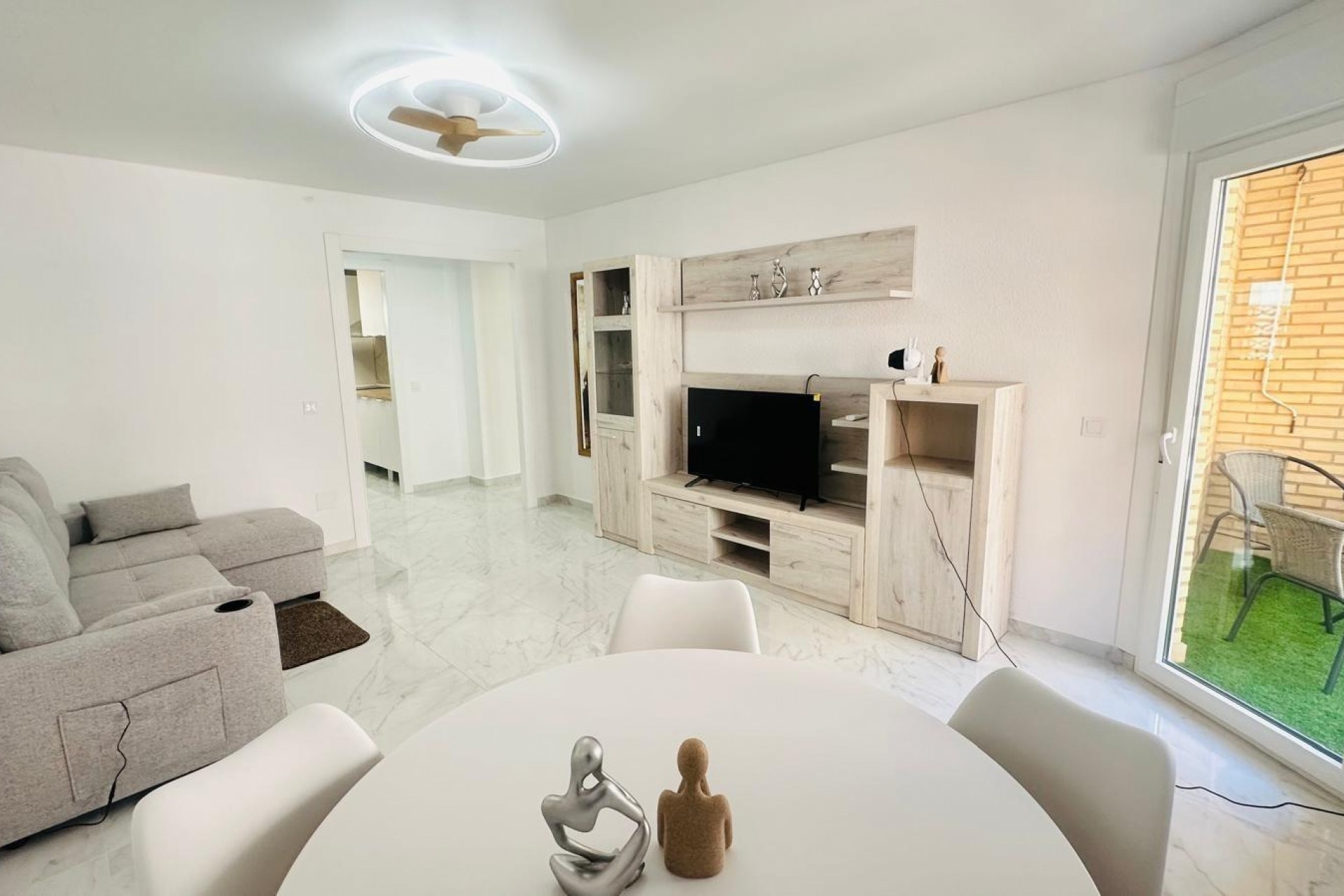 Återförsäljning - Apartment -
Torrevieja - Playa del Cura