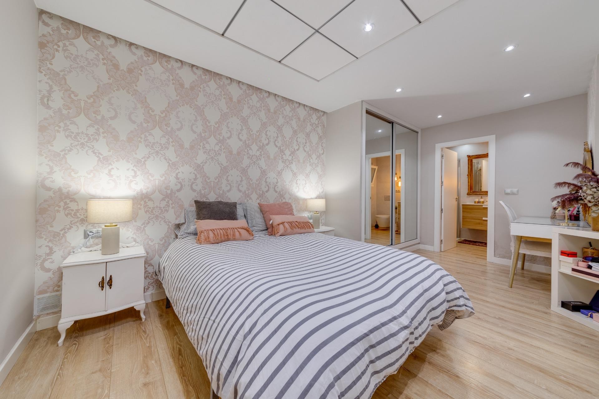 Återförsäljning - Apartment -
Torrevieja - Playa del Cura