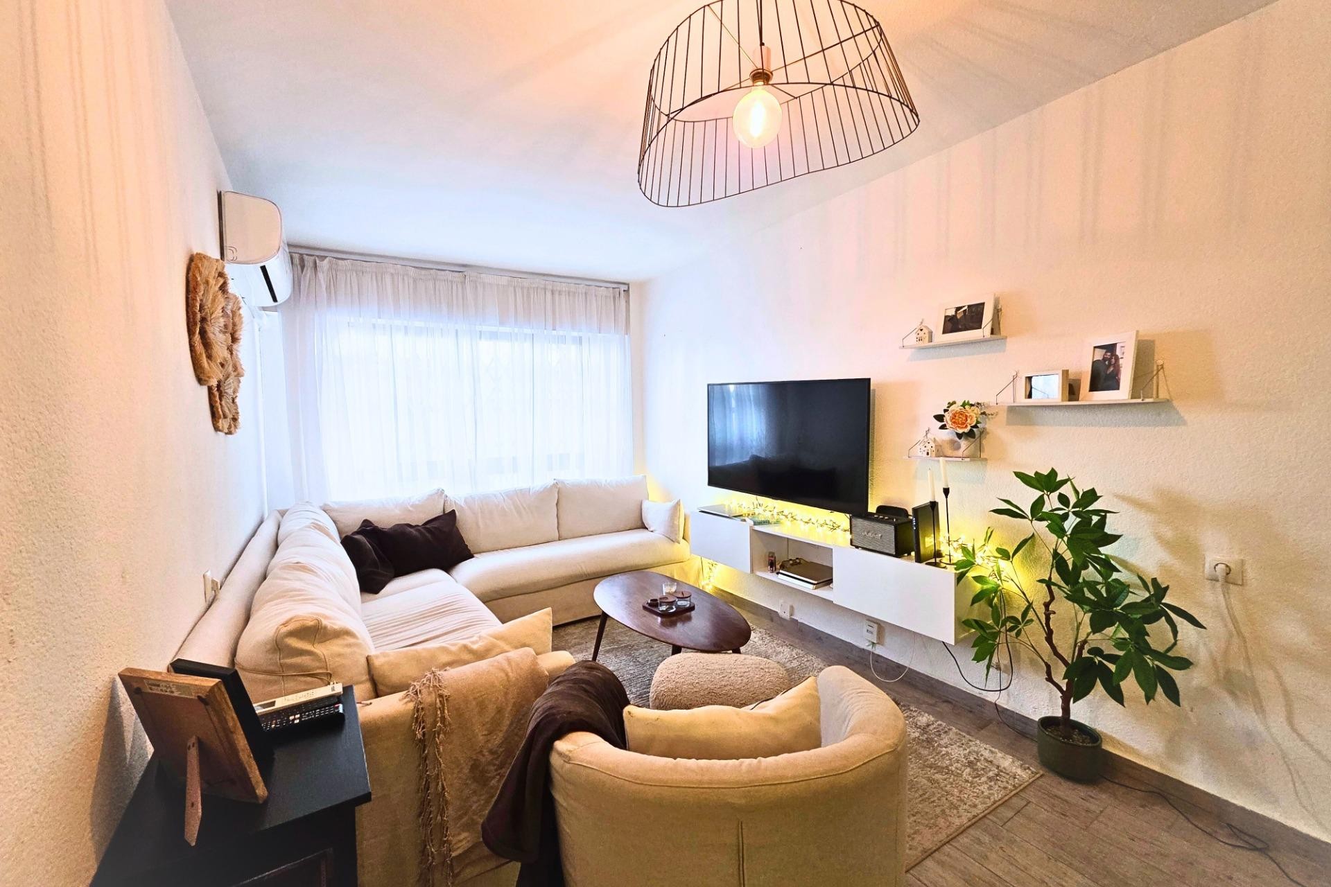 Återförsäljning - Apartment -
Torrevieja - Playa del Cura