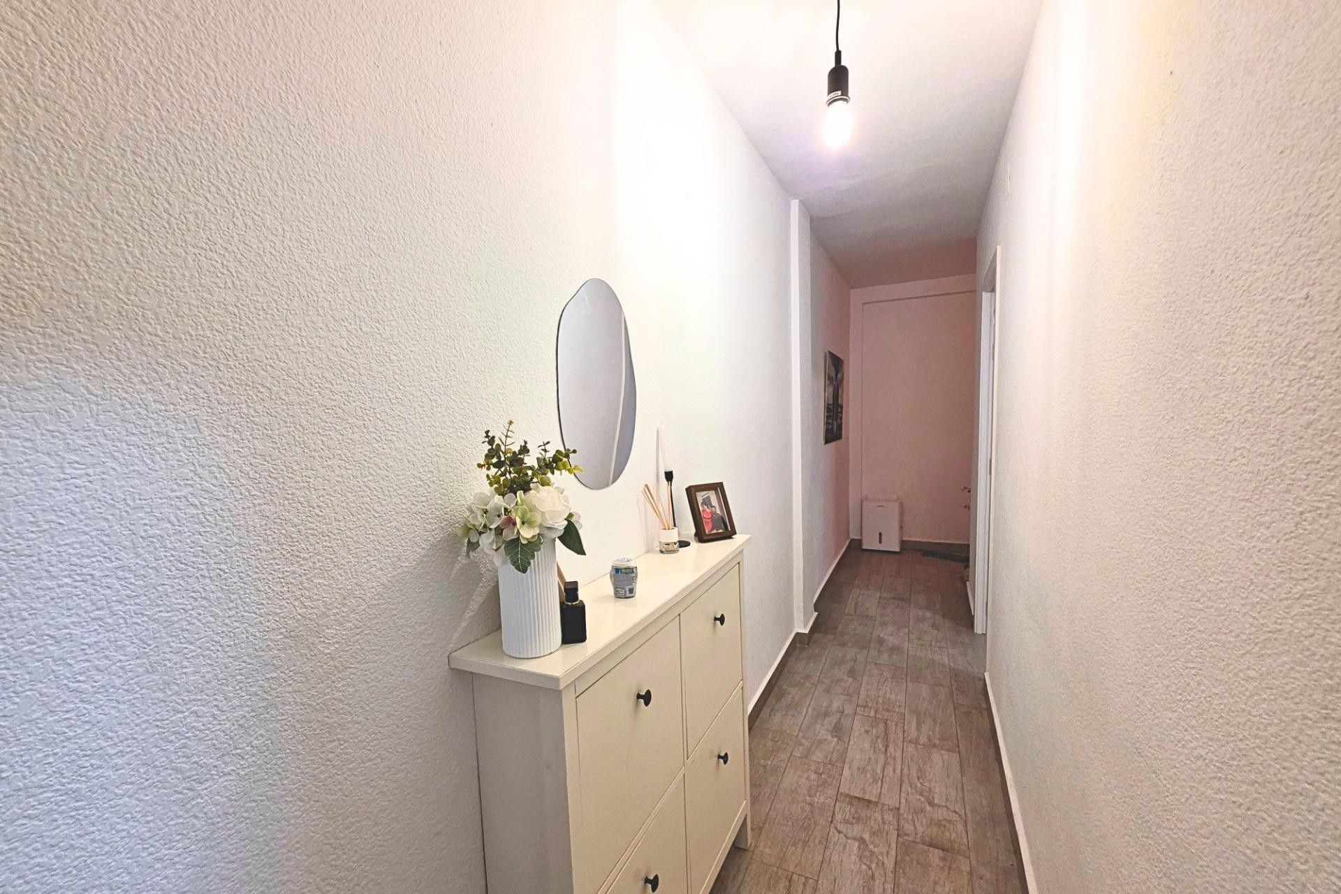 Återförsäljning - Apartment -
Torrevieja - Playa del Cura