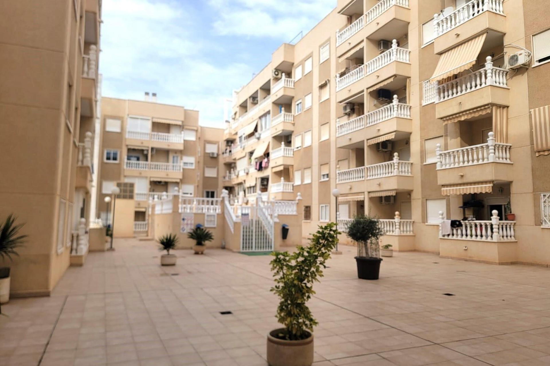 Återförsäljning - Apartment -
Torrevieja - Playa del Cura