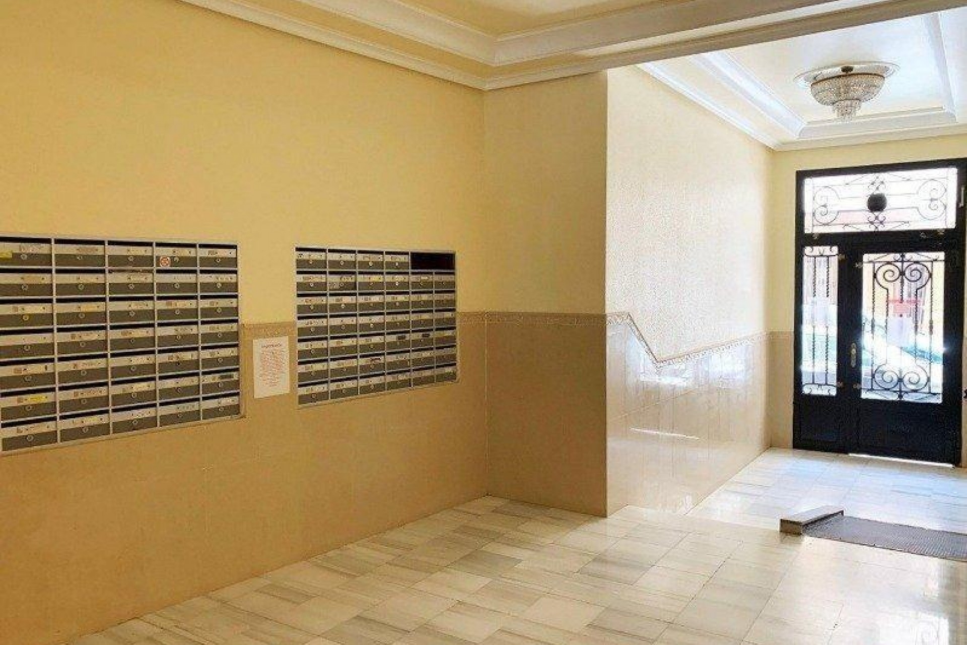 Återförsäljning - Apartment -
Torrevieja - Playa del Cura