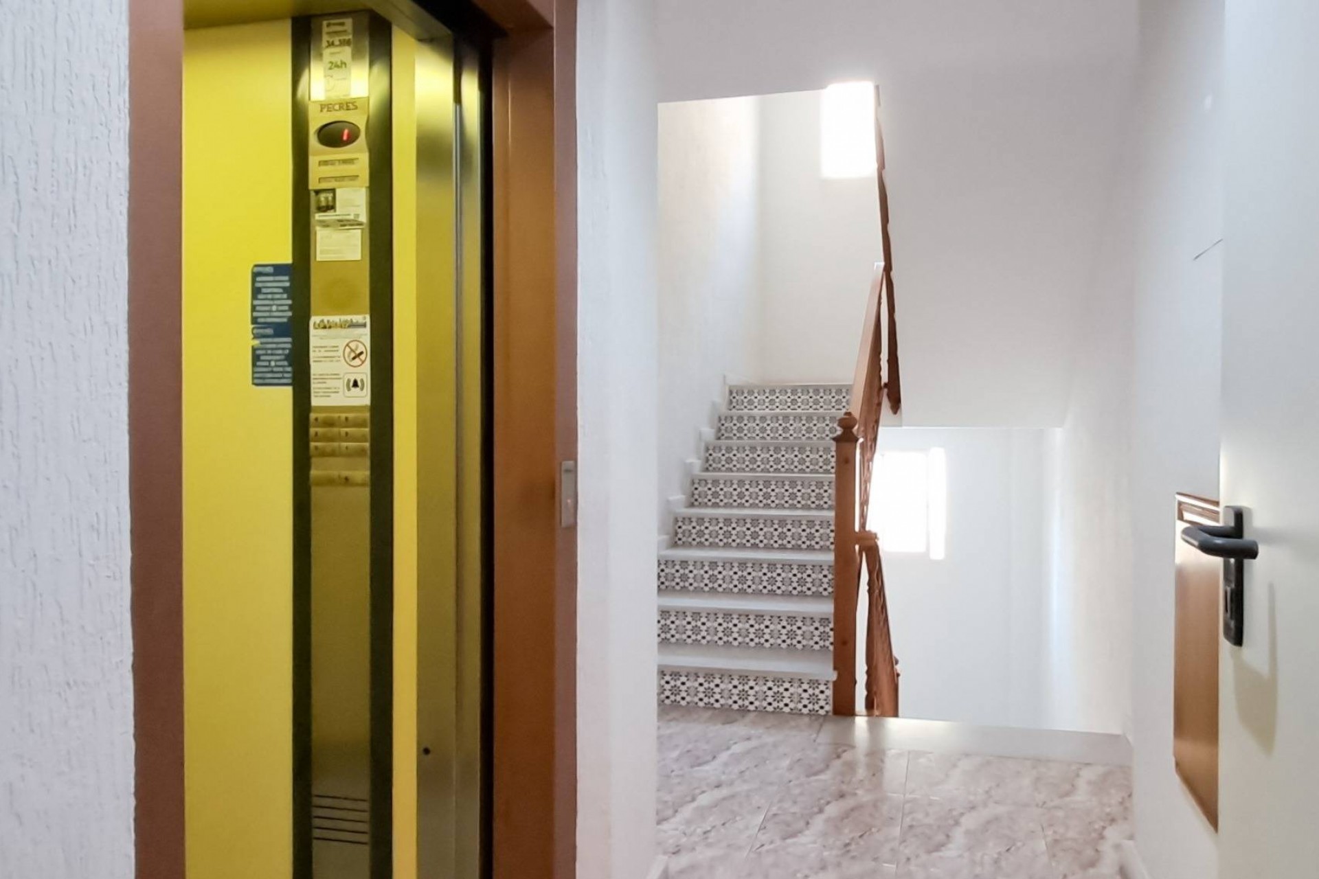 Återförsäljning - Apartment -
Torrevieja - Playa del Cura