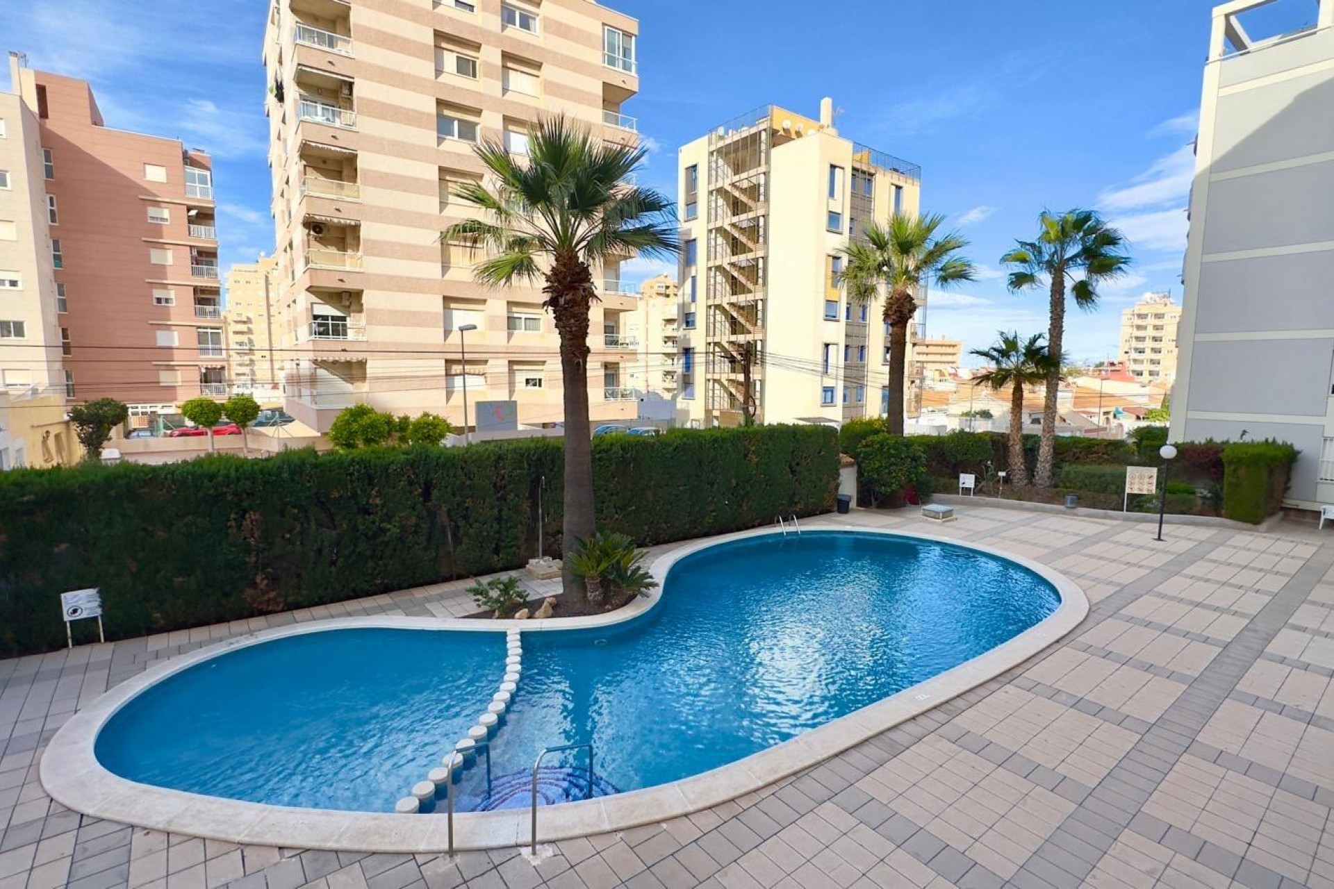 Återförsäljning - Apartment -
Torrevieja - Playa del Cura
