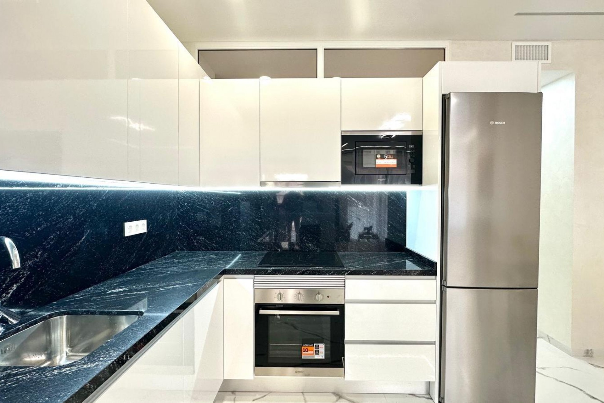 Återförsäljning - Apartment -
Torrevieja - Playa del Cura