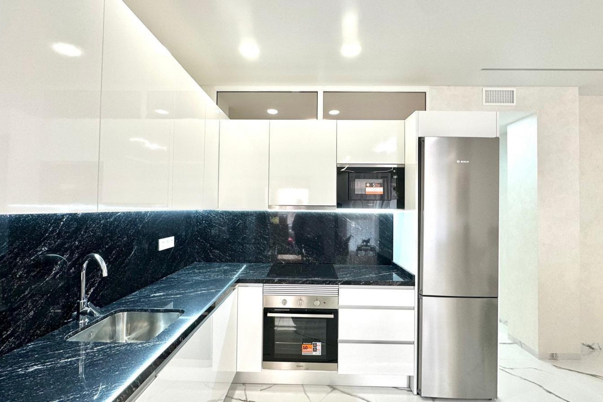 Återförsäljning - Apartment -
Torrevieja - Playa del Cura