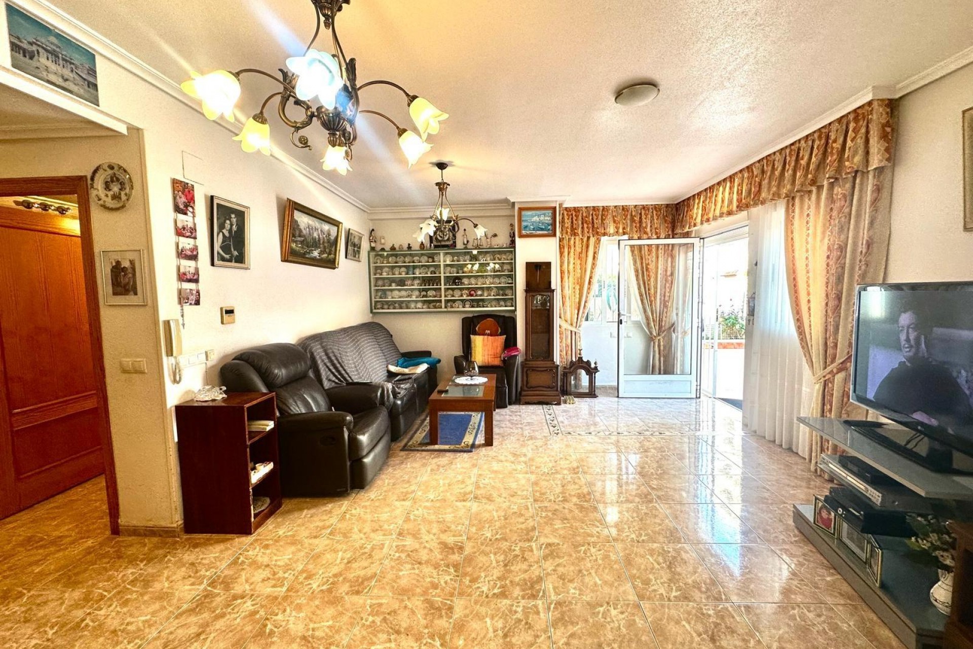 Återförsäljning - Apartment -
Torrevieja - Playa del Cura