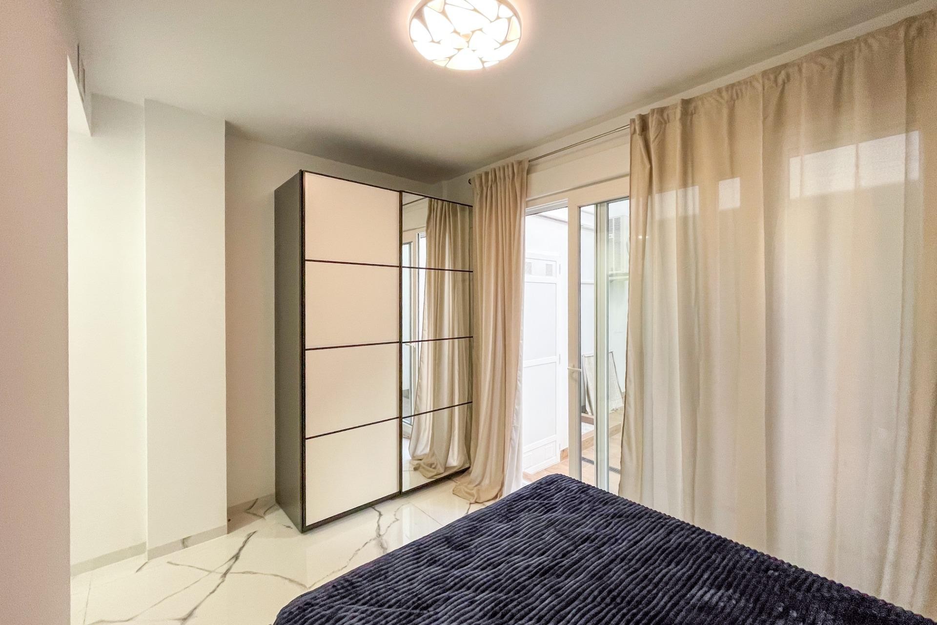 Återförsäljning - Apartment -
Torrevieja - Playa del Cura