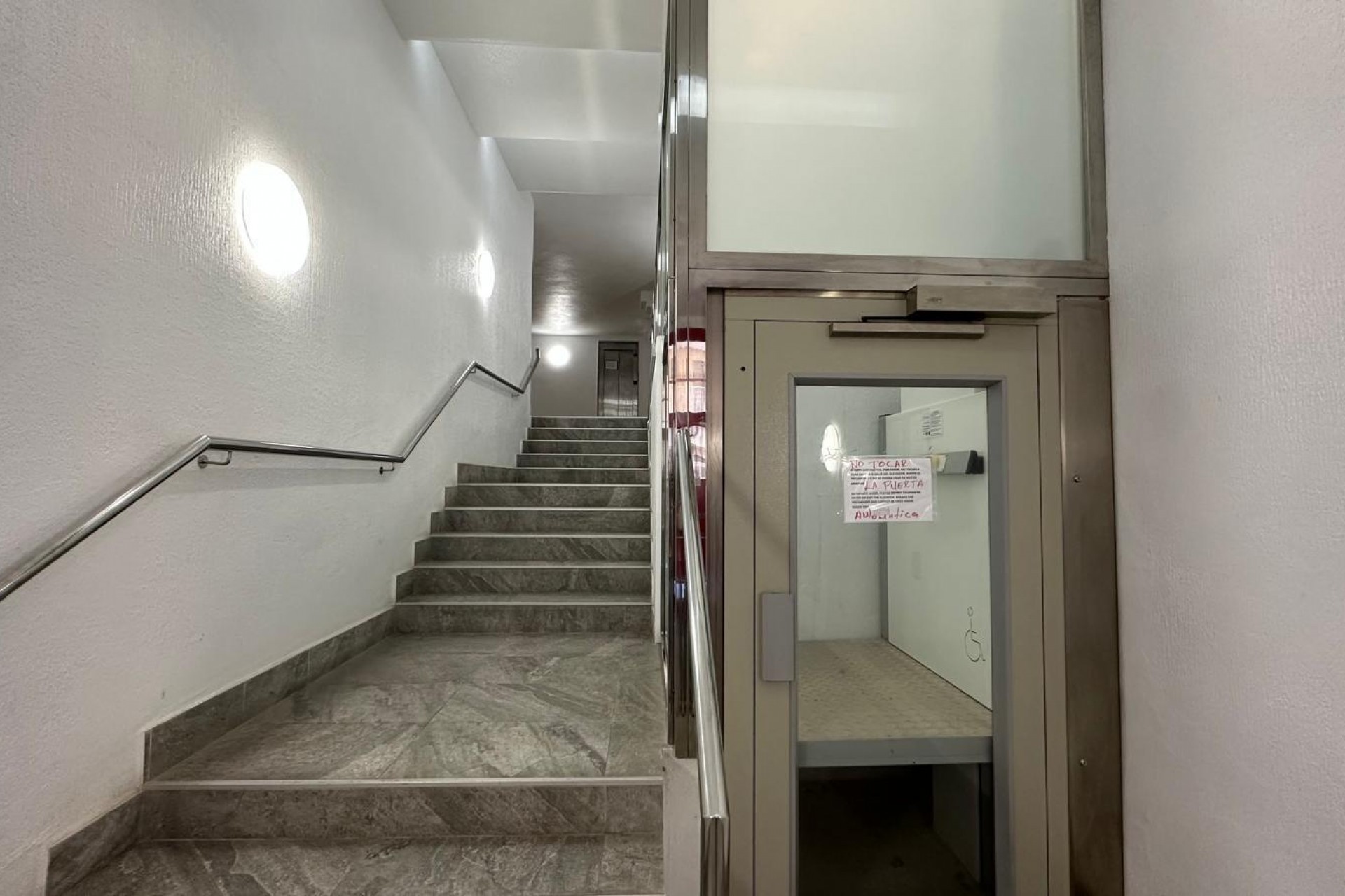 Återförsäljning - Apartment -
Torrevieja - Playa del Cura