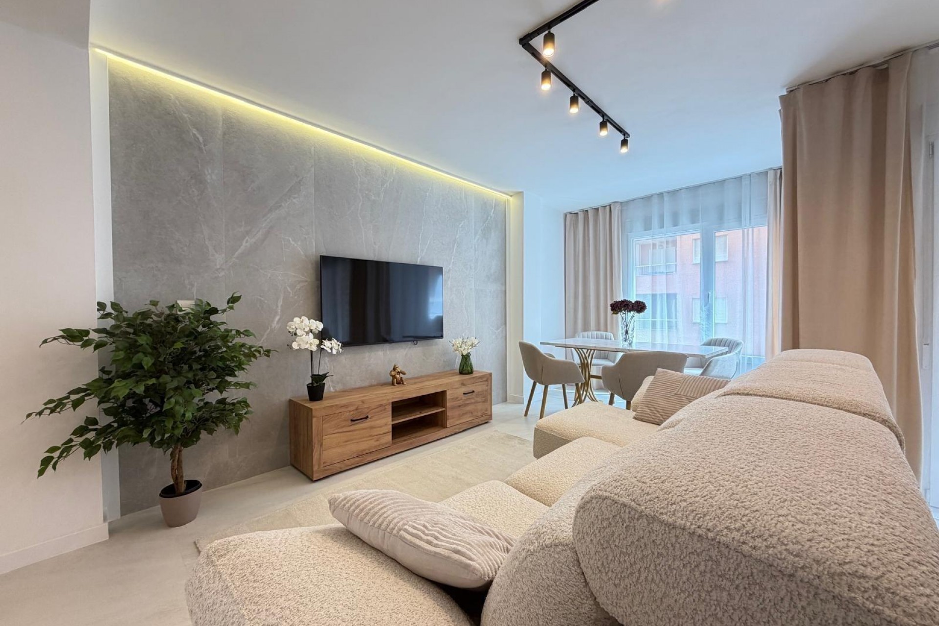 Återförsäljning - Apartment -
Torrevieja - Playa del Cura