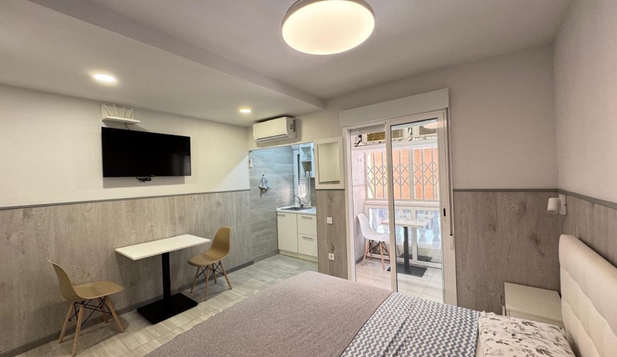 Återförsäljning - Apartment -
Torrevieja - Playa del Cura