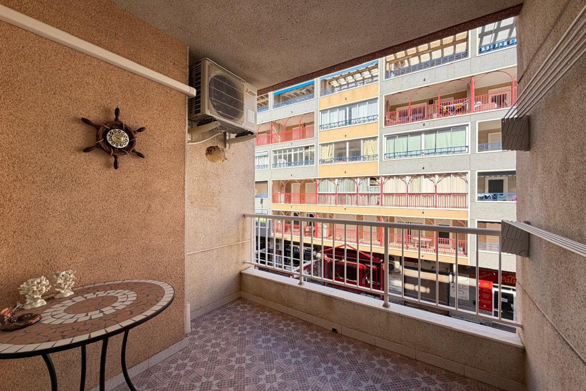 Återförsäljning - Apartment -
Torrevieja - Playa del Cura