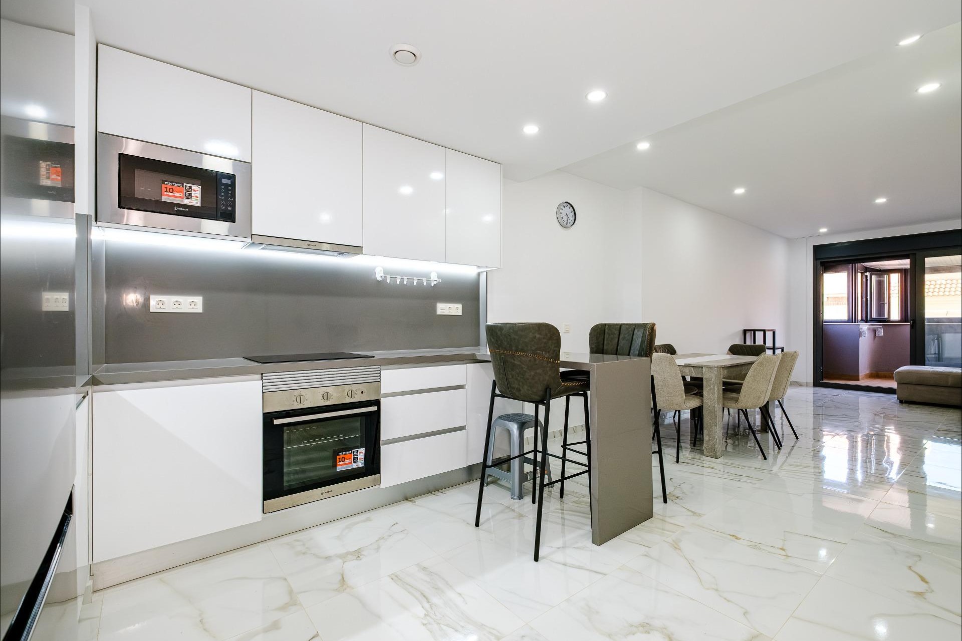Återförsäljning - Apartment -
Torrevieja - Playa del Cura