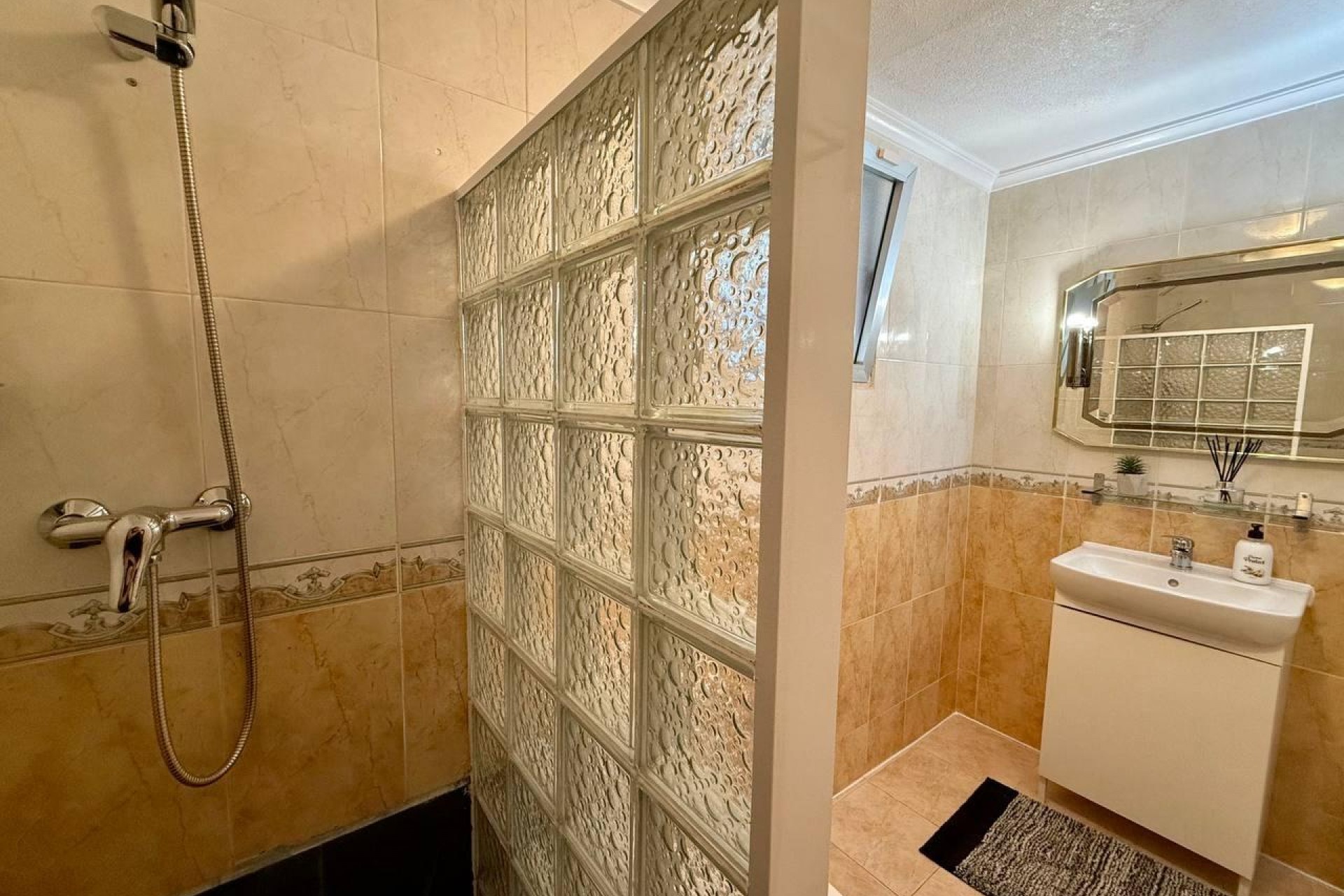 Återförsäljning - Apartment -
Torrevieja - Playa del Cura