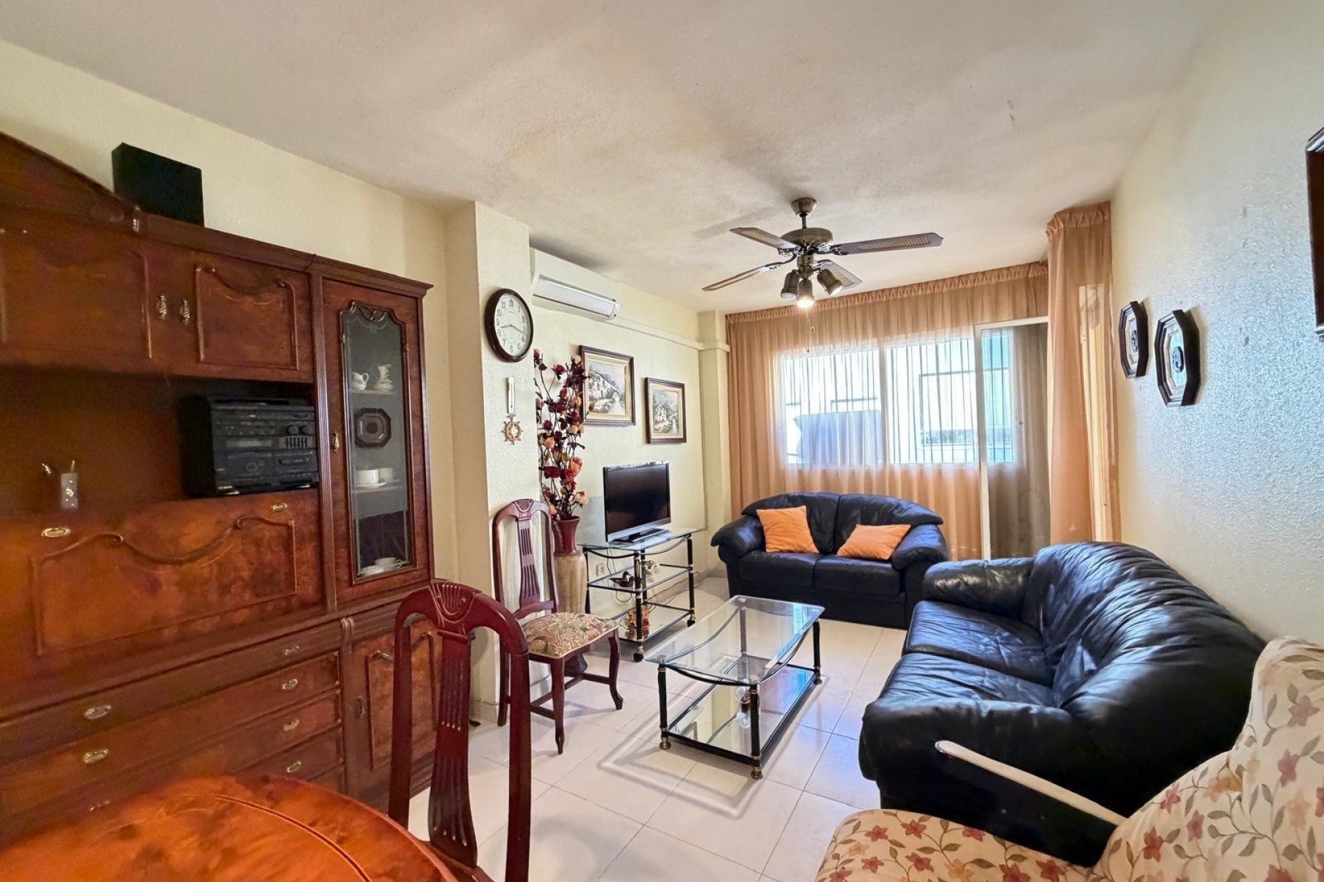Återförsäljning - Apartment -
Torrevieja - Playa del Cura