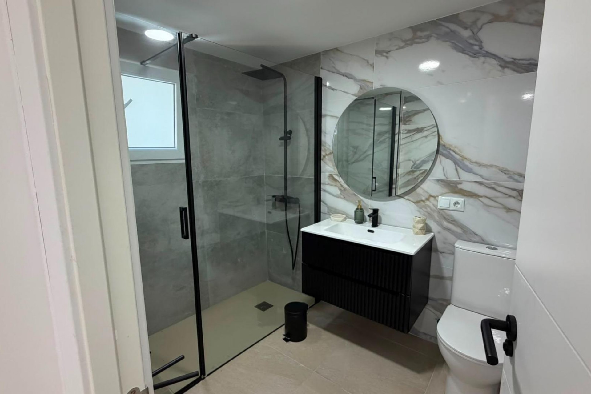 Återförsäljning - Apartment -
Torrevieja - Playa del Cura