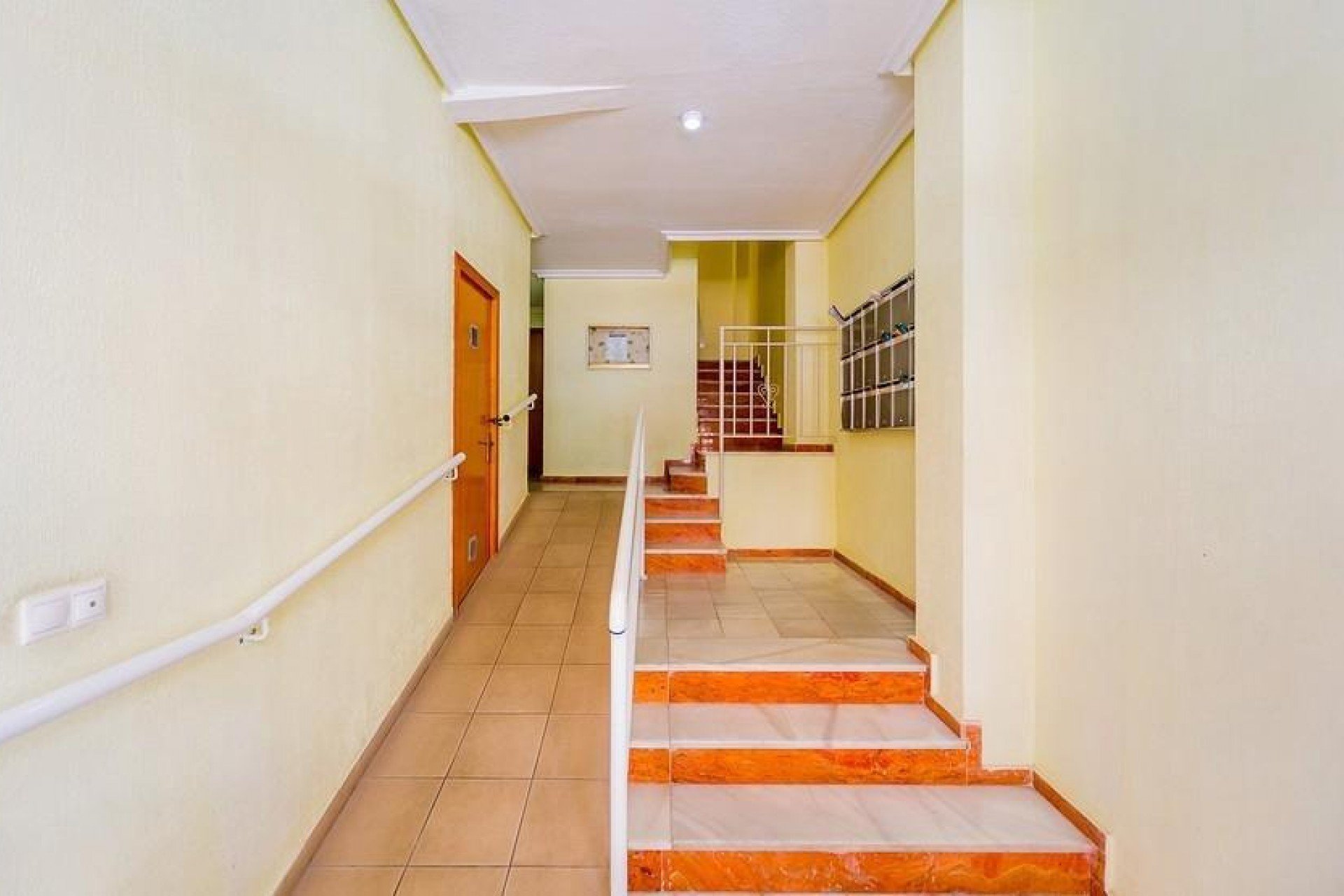Återförsäljning - Apartment -
Torrevieja - Playa del Cura
