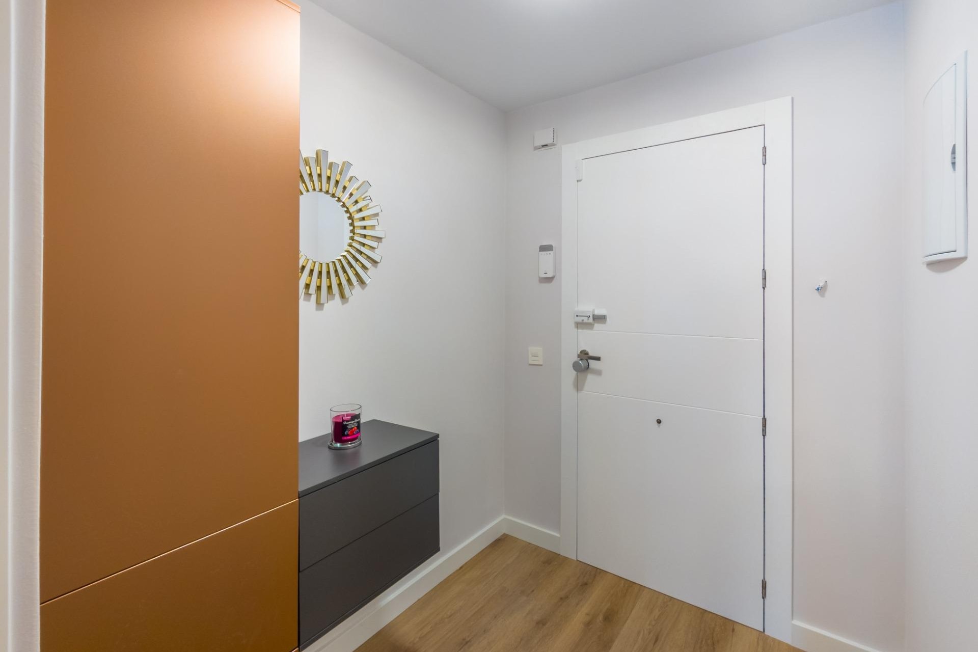 Återförsäljning - Apartment -
Torrevieja - Playa del Cura