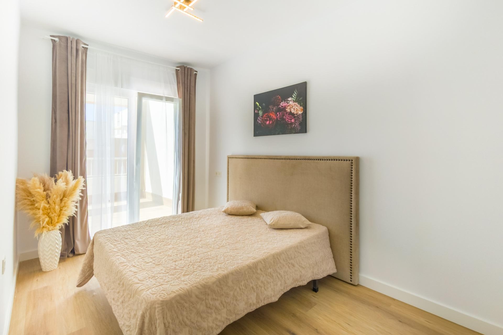 Återförsäljning - Apartment -
Torrevieja - Playa del Cura