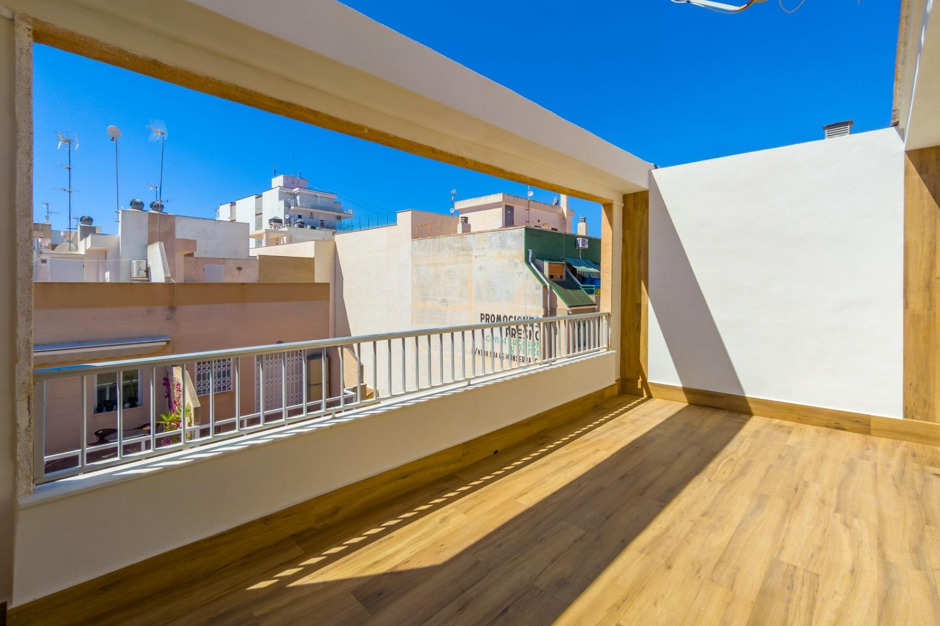 Återförsäljning - Apartment -
Torrevieja - Playa del Cura