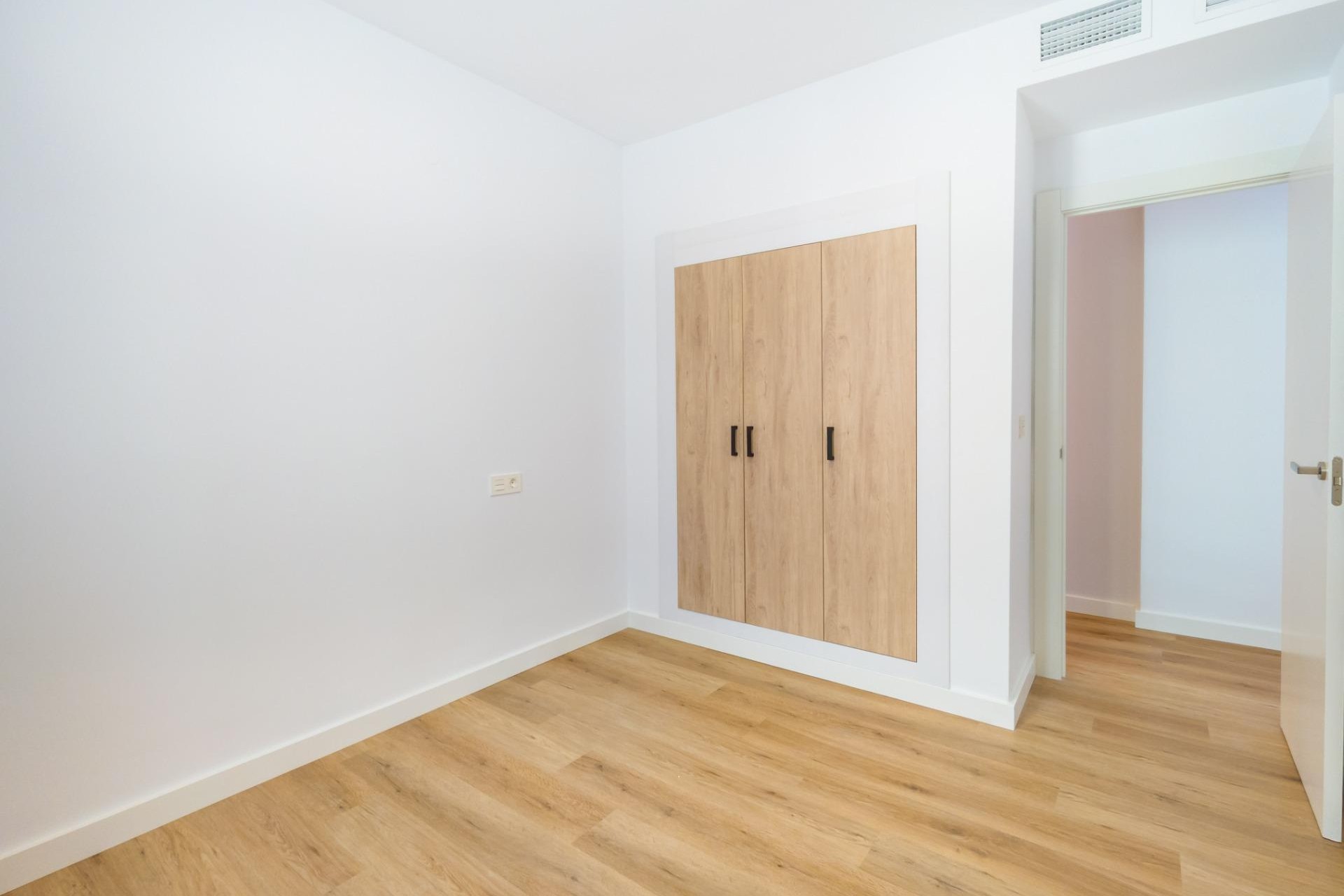 Återförsäljning - Apartment -
Torrevieja - Playa del Cura