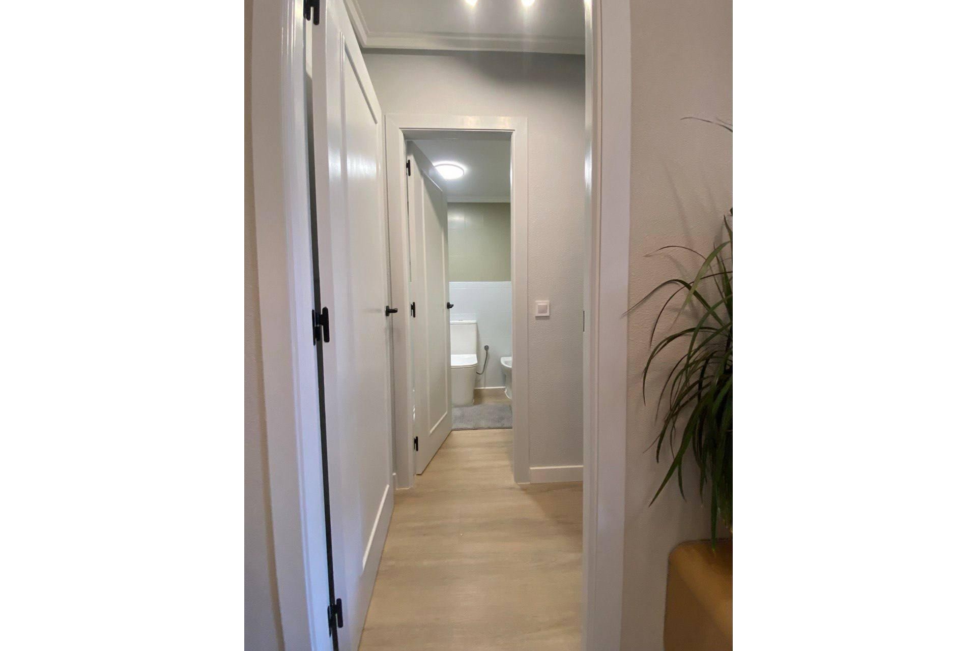 Återförsäljning - Apartment -
Torrevieja - Playa del Cura