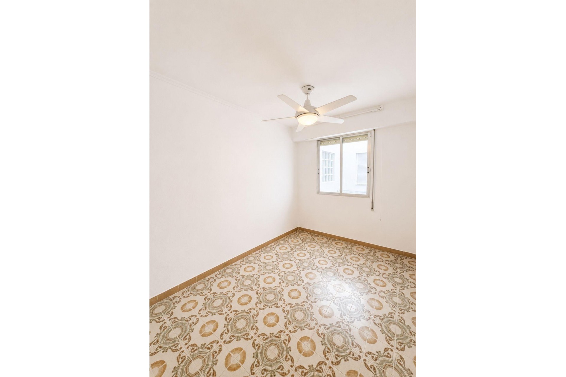 Återförsäljning - Apartment -
Torrevieja - Playa del Cura