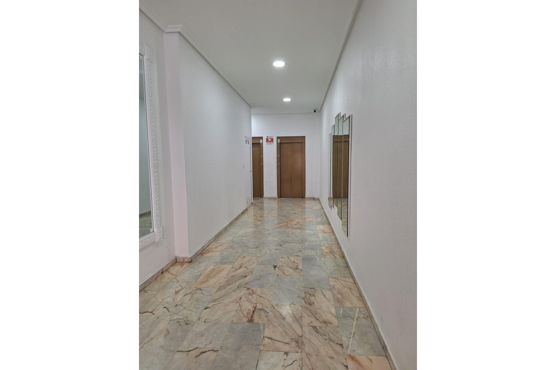 Återförsäljning - Apartment -
Torrevieja - Playa del Cura