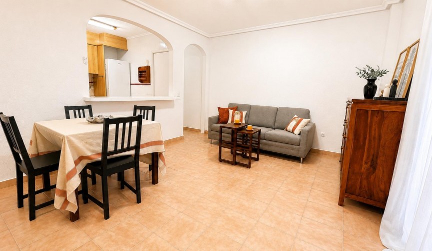 Återförsäljning - Apartment -
Torrevieja - Playa del Cura