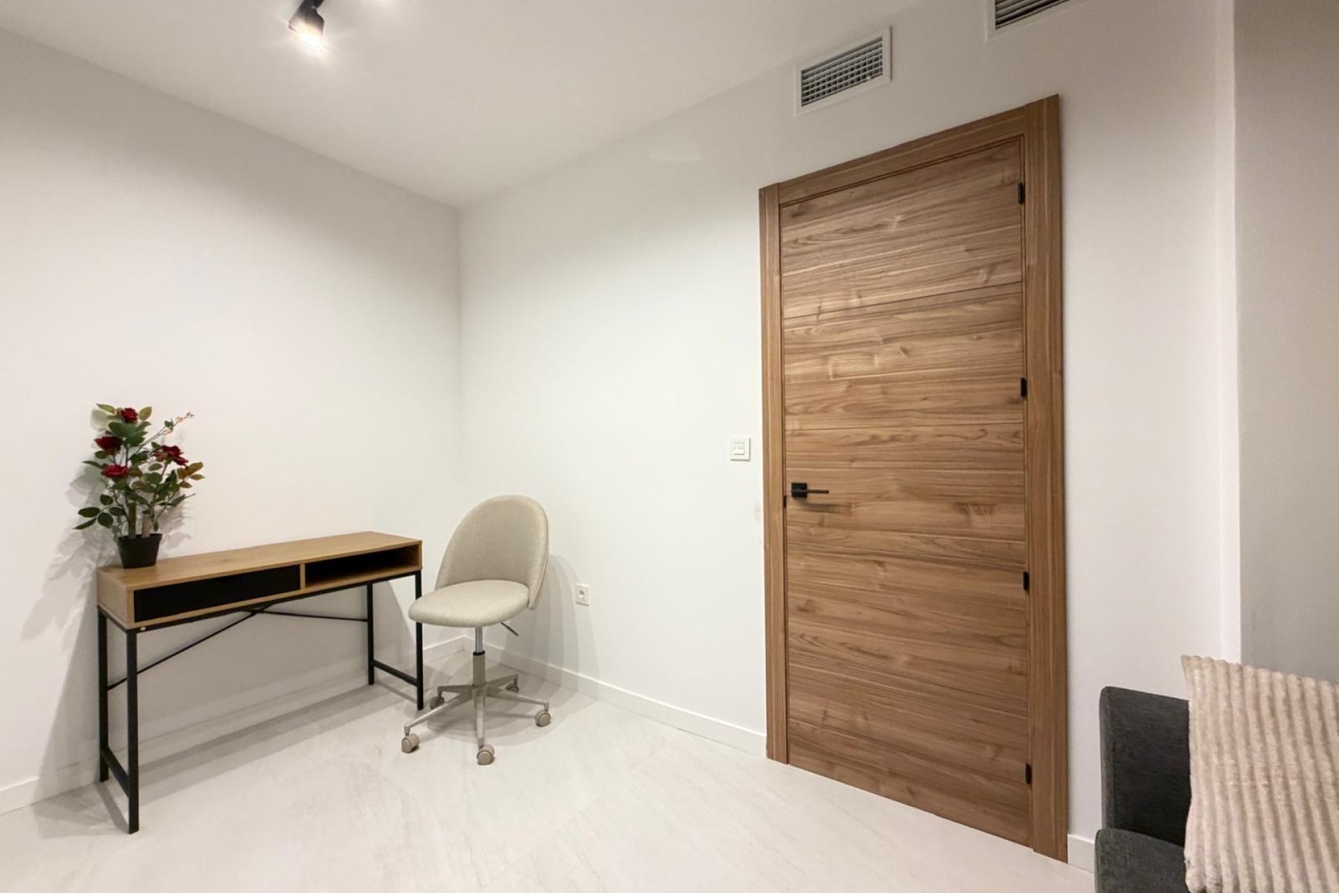 Återförsäljning - Apartment -
Torrevieja - Playa del Cura