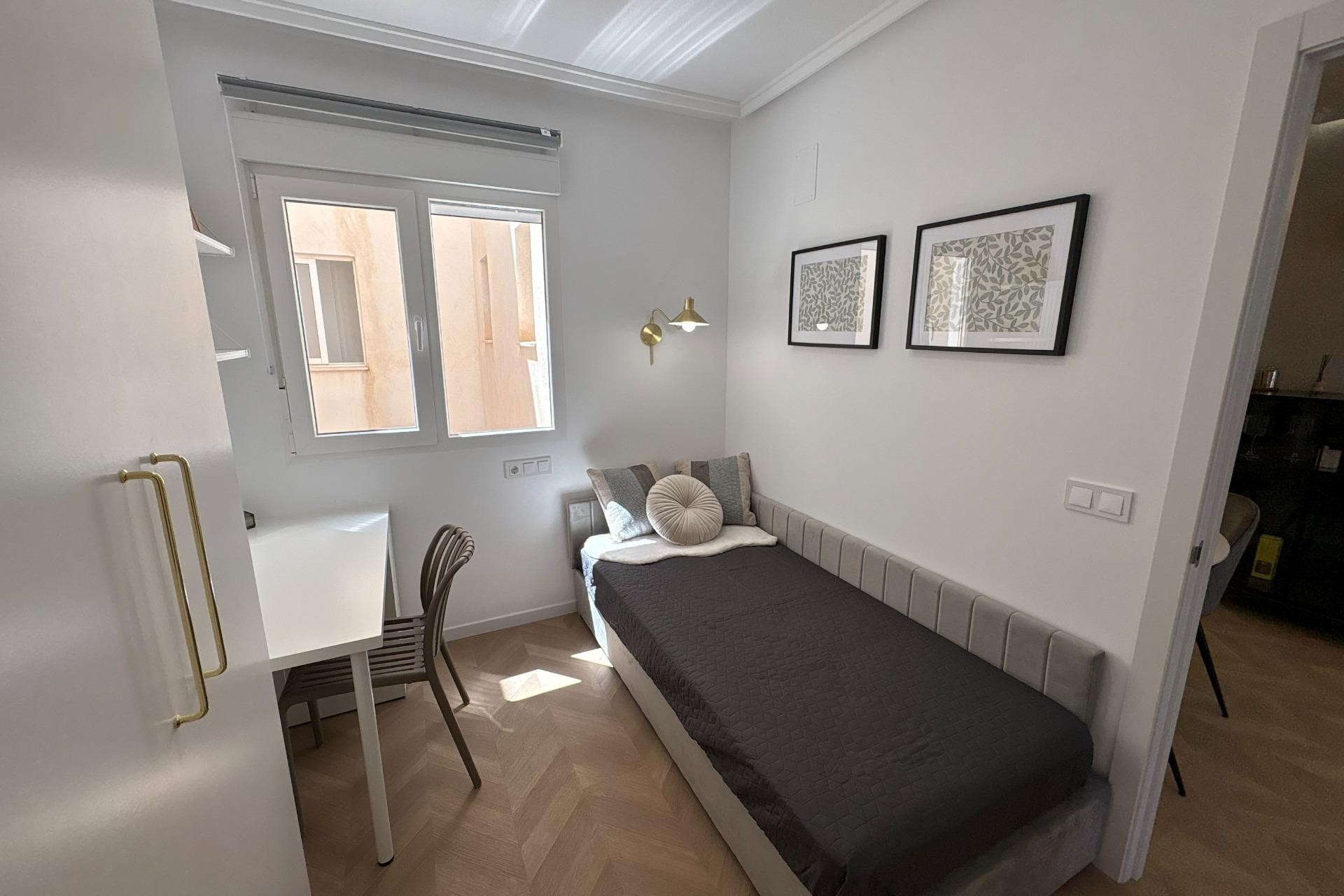 Återförsäljning - Apartment -
Torrevieja - Playa del Cura