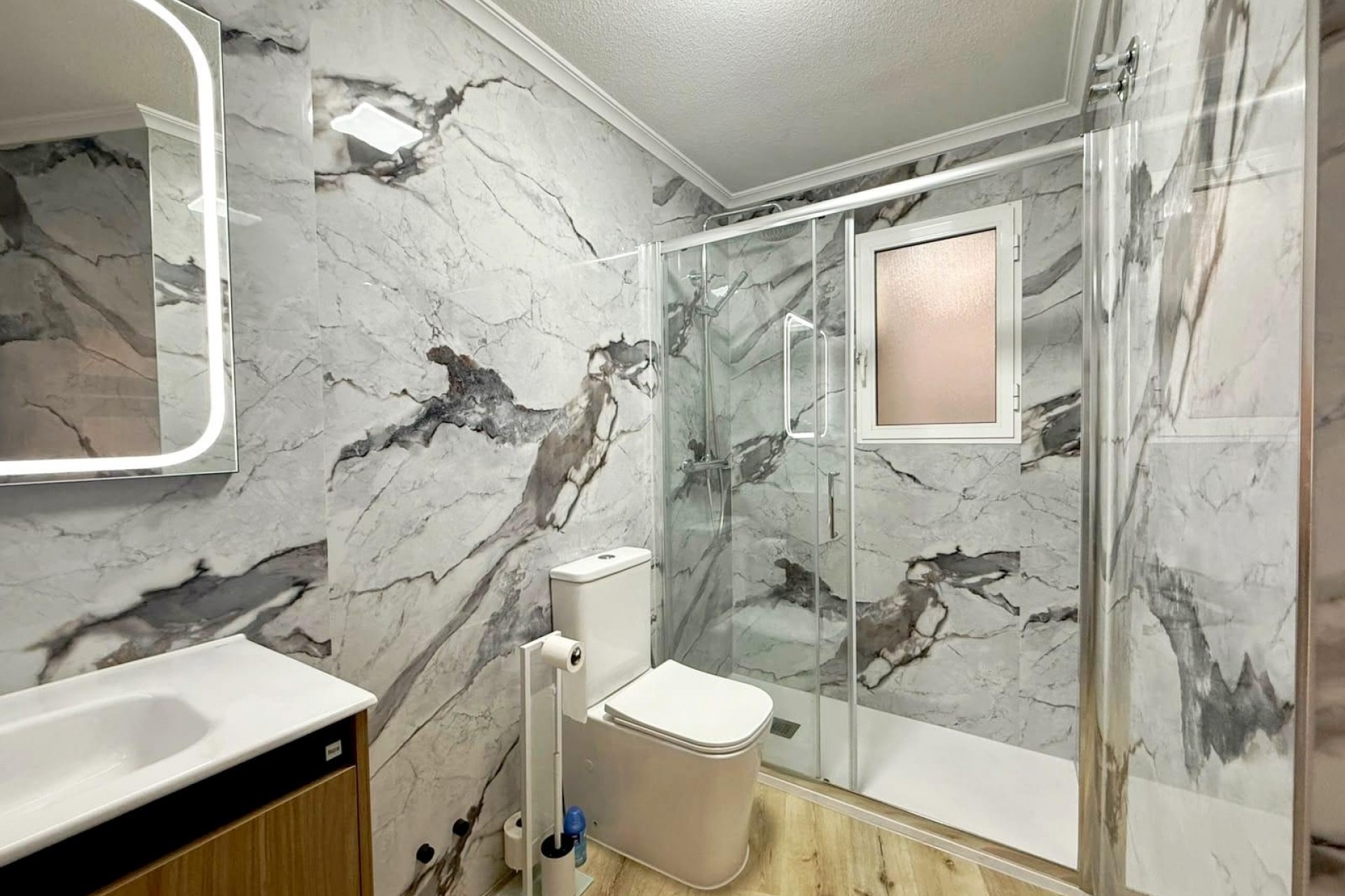 Återförsäljning - Apartment -
Torrevieja - Playa del Cura
