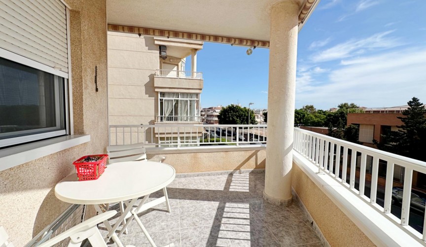 Återförsäljning - Apartment -
Torrevieja - Playa del Cura