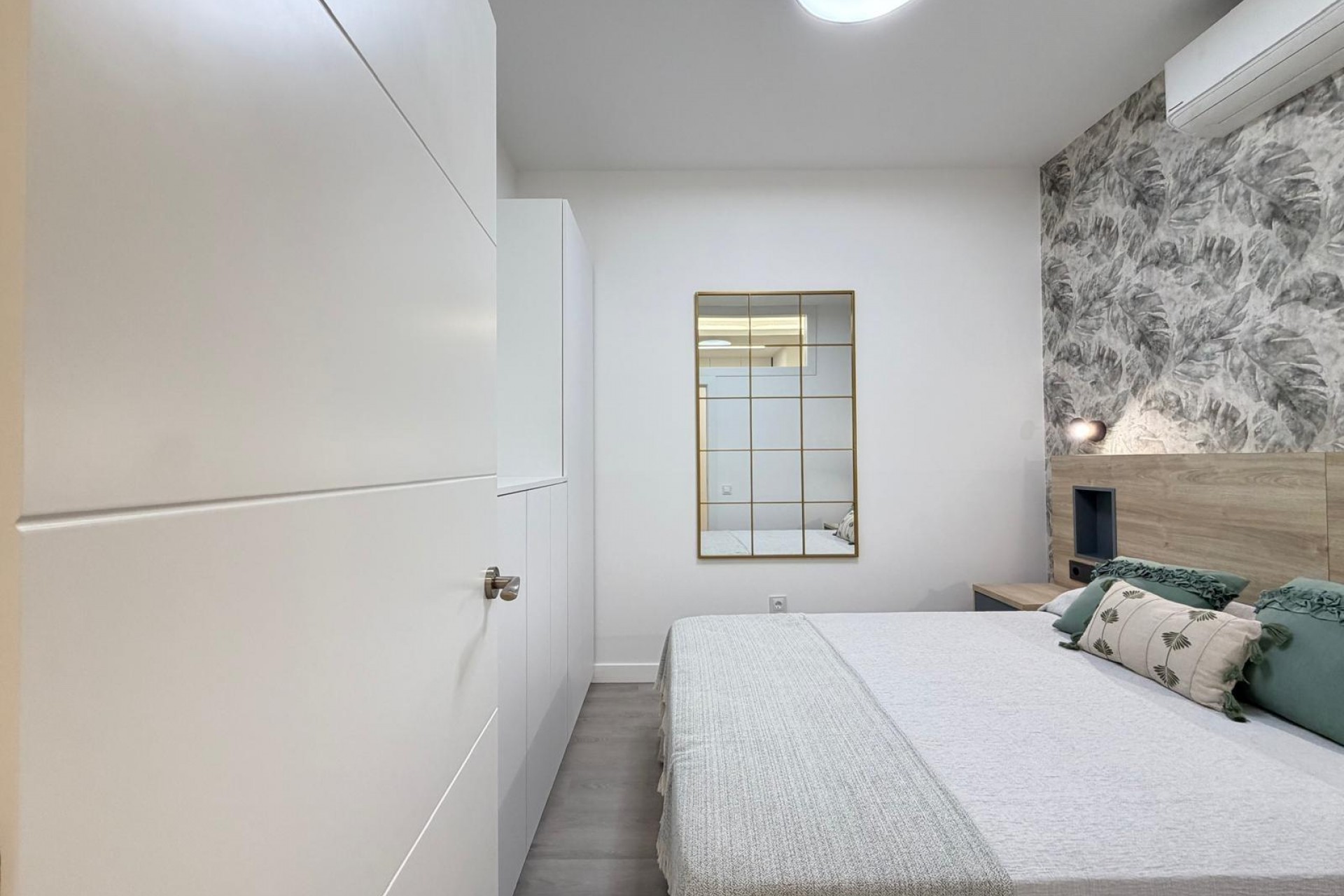 Återförsäljning - Apartment -
Torrevieja - Playa del Cura