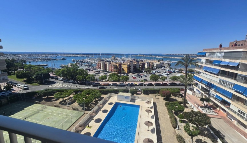 Återförsäljning - Apartment -
Torrevieja - Puerto Deportivo Marina Salinas