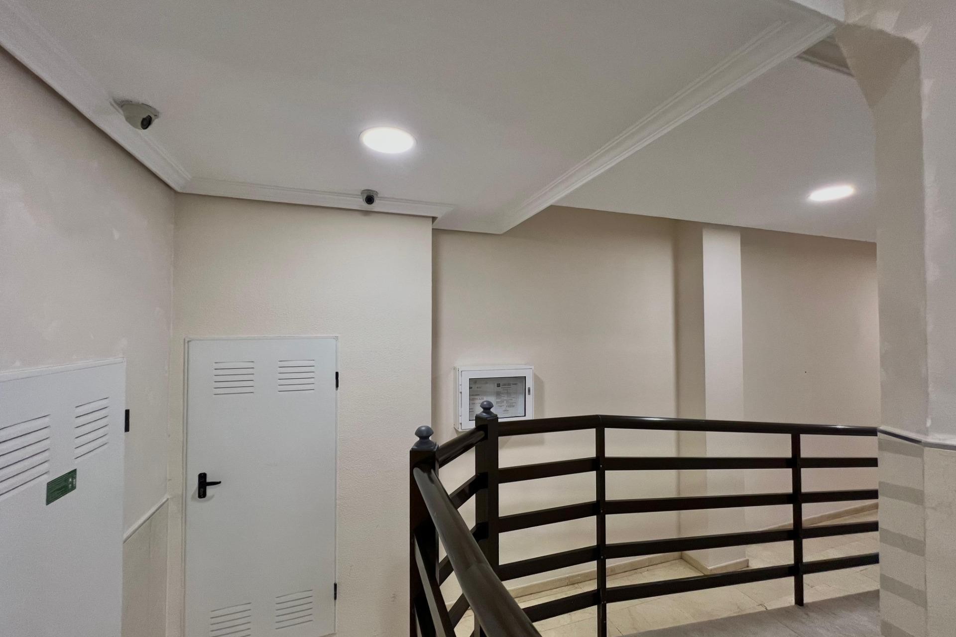 Återförsäljning - Apartment -
Torrevieja - Puerto Deportivo