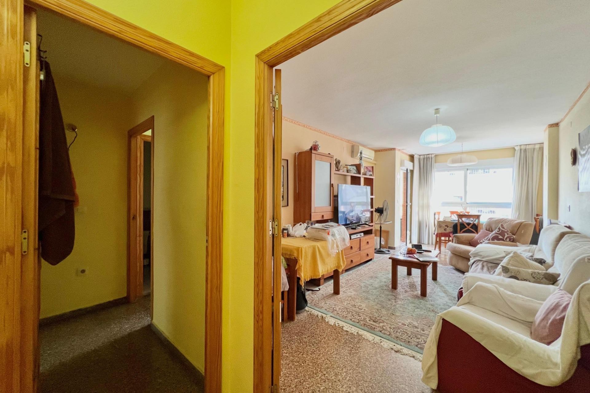 Återförsäljning - Apartment -
Torrevieja - Puerto Deportivo