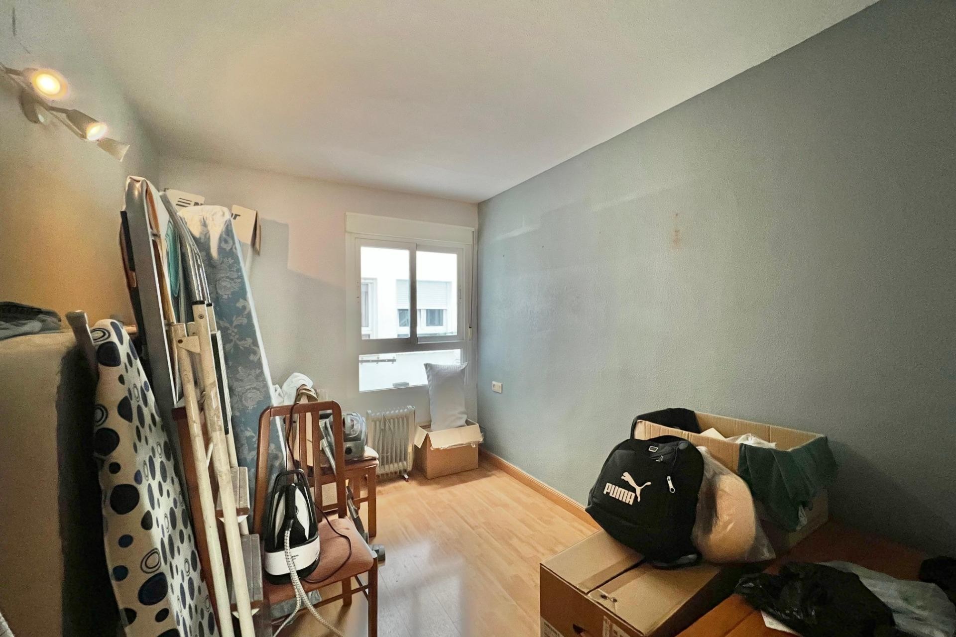 Återförsäljning - Apartment -
Torrevieja - Puerto Deportivo