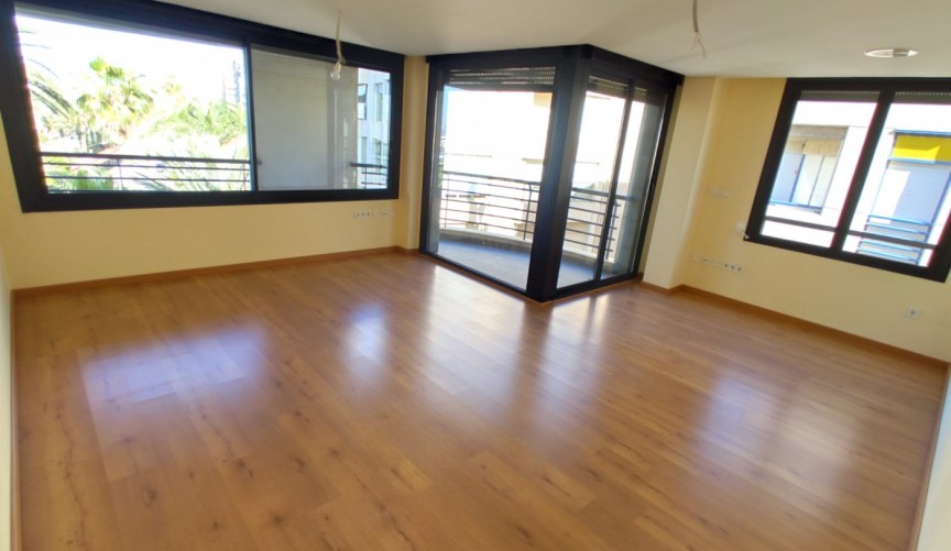 Återförsäljning - Apartment -
Torrevieja - Puerto
