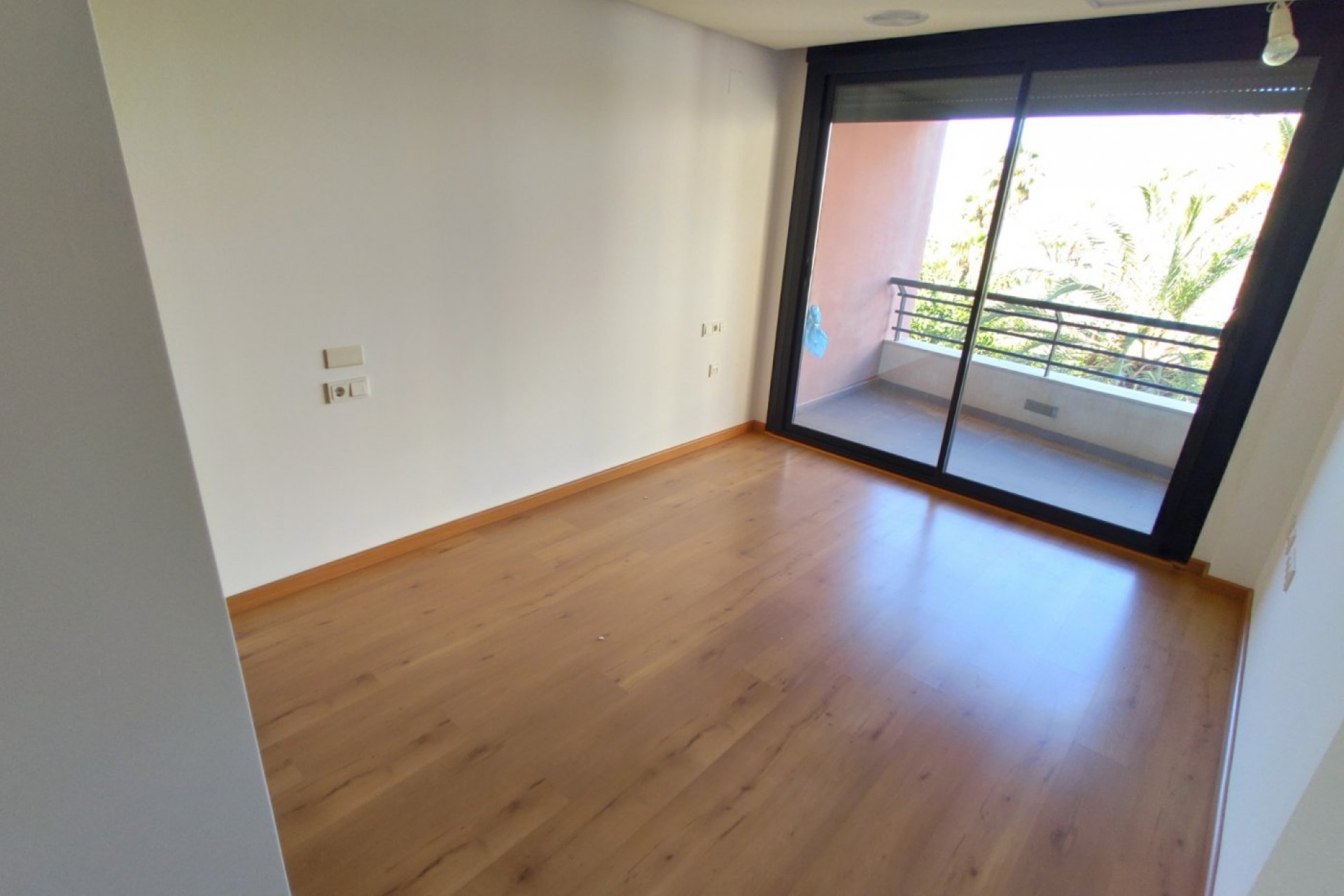 Återförsäljning - Apartment -
Torrevieja - Puerto