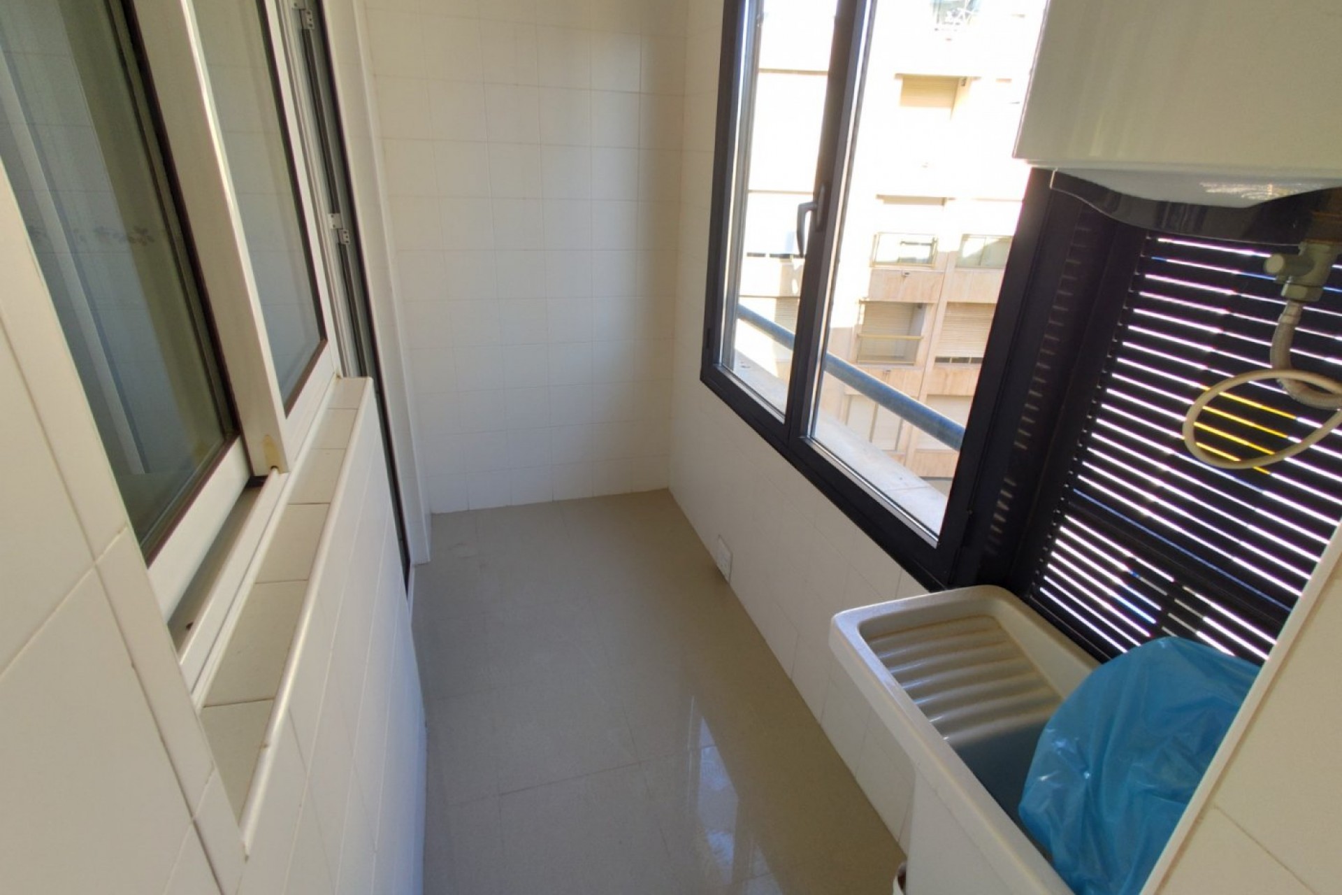 Återförsäljning - Apartment -
Torrevieja - Puerto