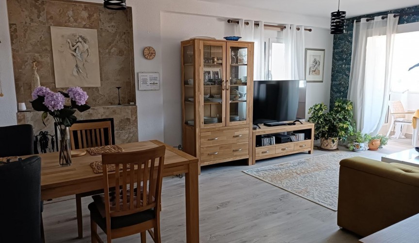 Återförsäljning - Apartment -
Torrevieja - Punta Prima