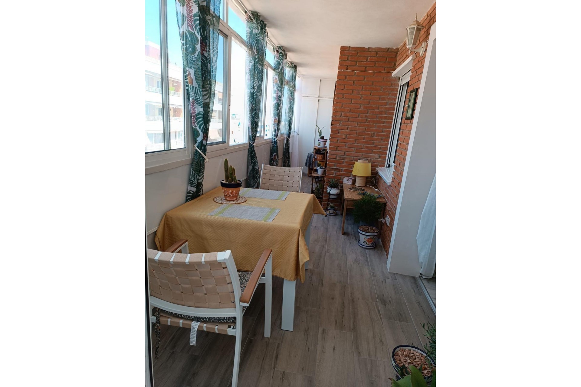 Återförsäljning - Apartment -
Torrevieja - Punta Prima