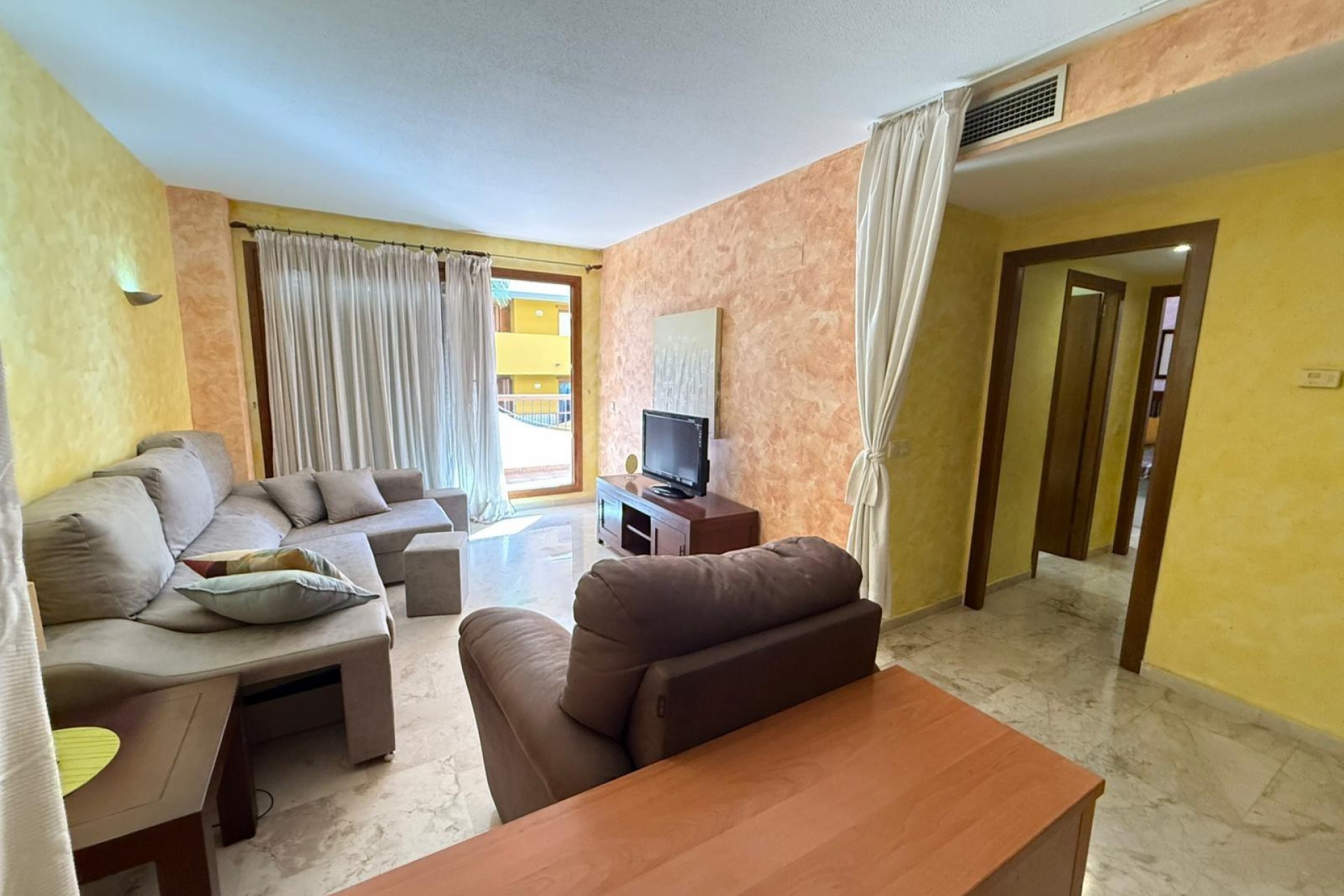 Återförsäljning - Apartment -
Torrevieja - Punta Prima