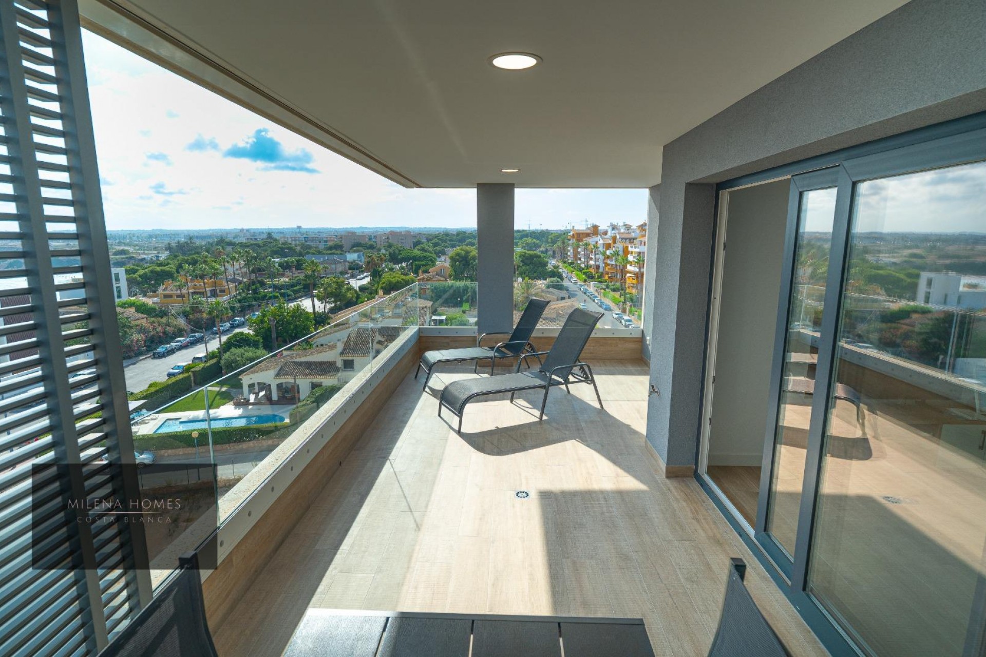 Återförsäljning - Apartment -
Torrevieja - Punta Prima