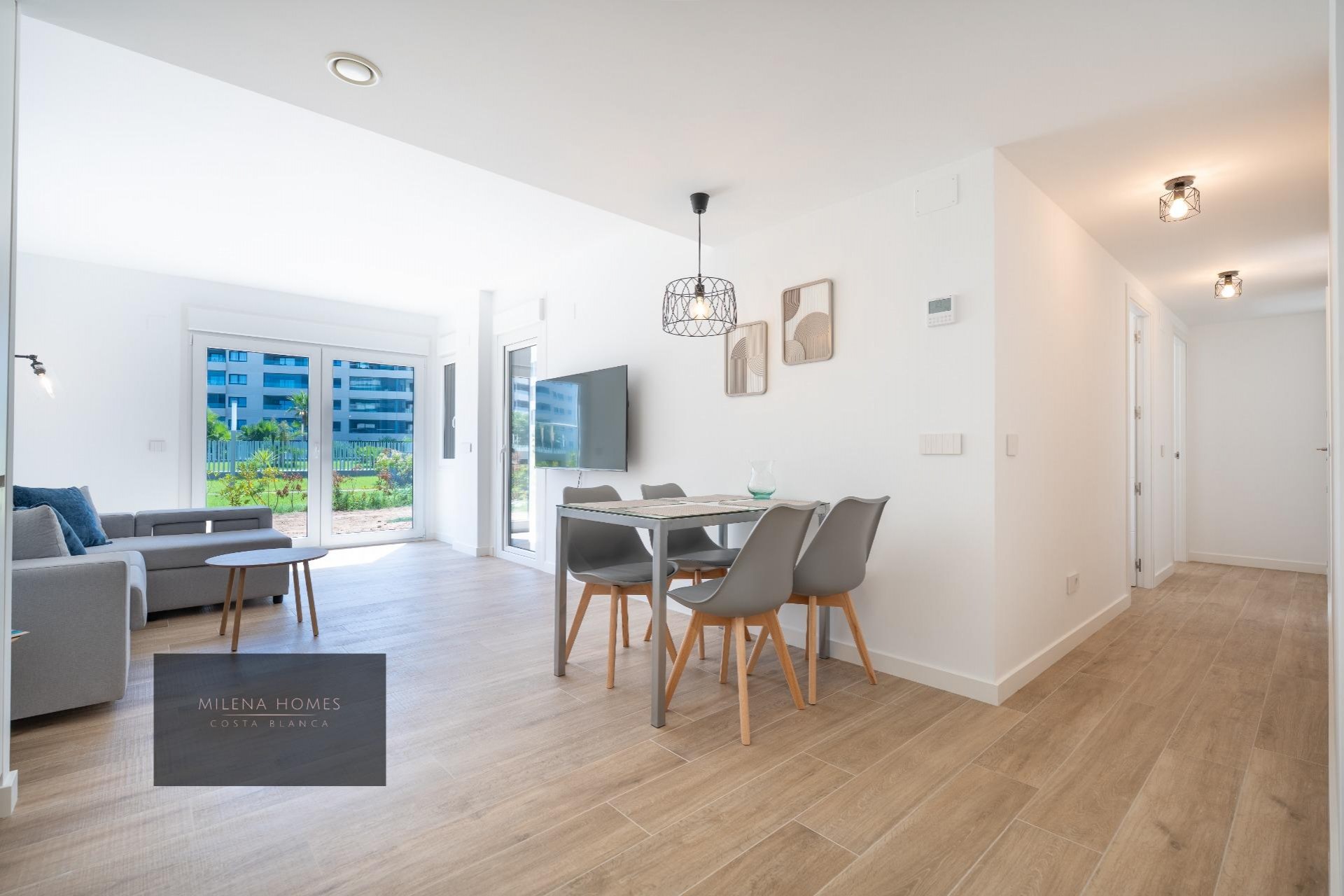 Återförsäljning - Apartment -
Torrevieja - Punta Prima