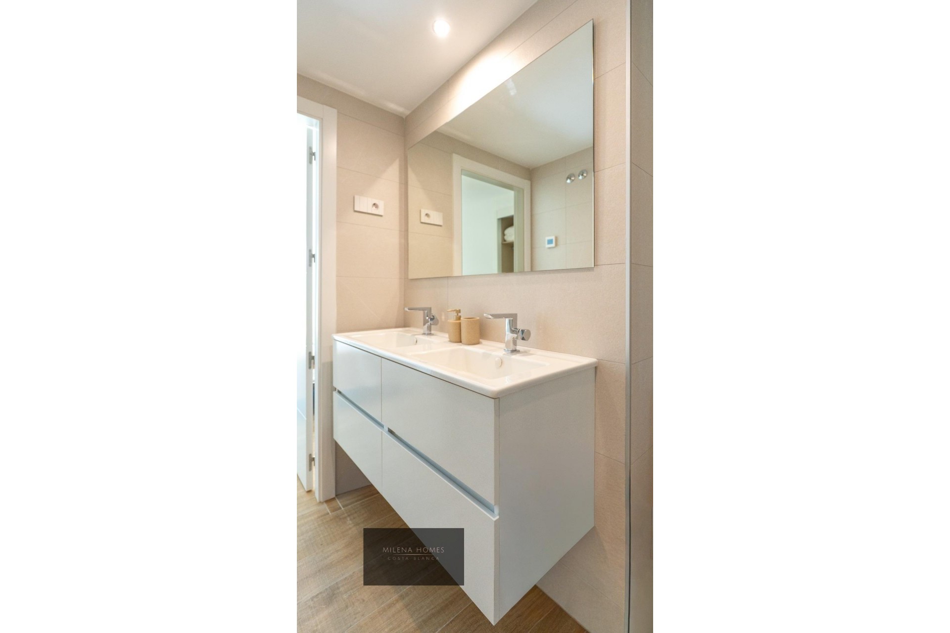 Återförsäljning - Apartment -
Torrevieja - Punta Prima